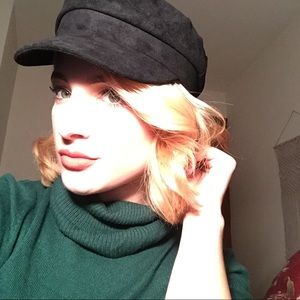 Forever 21 Black Fisherman newsboy hat